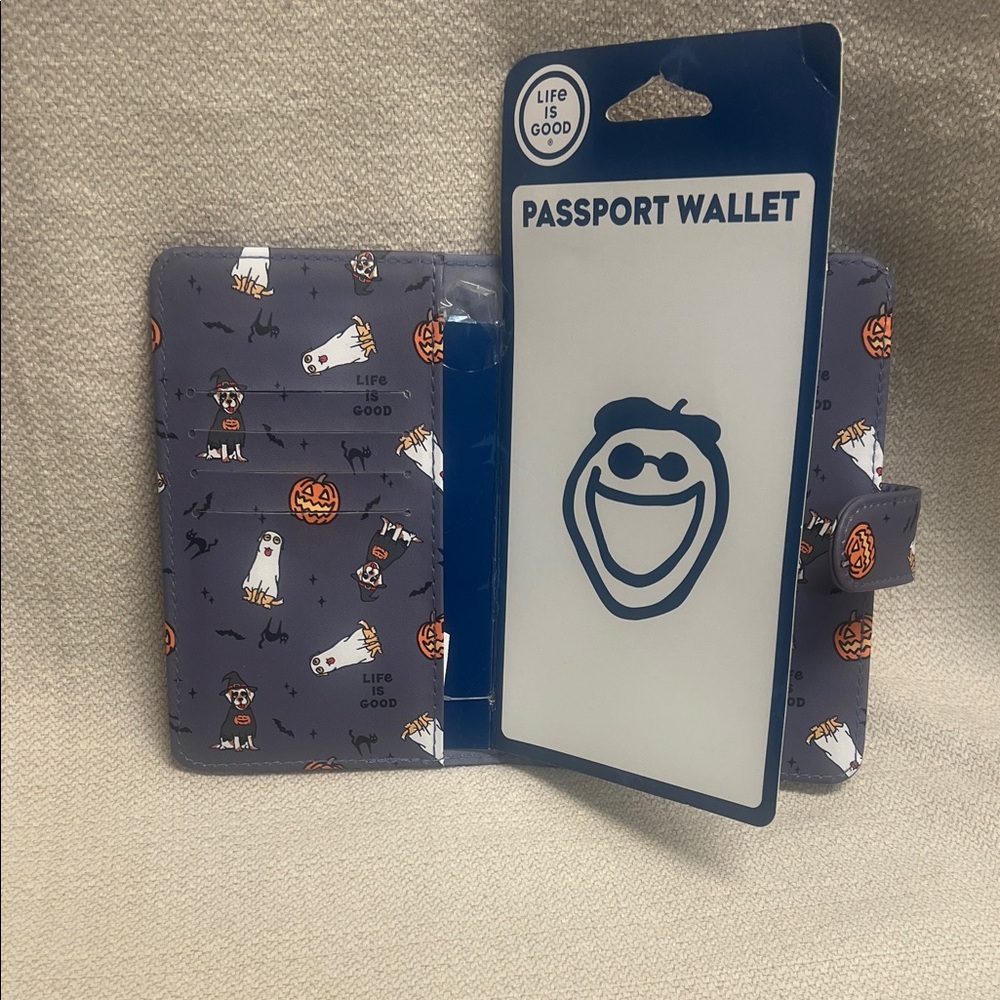 Life Is Good Ghost and Pumpkin Passport Wallet - Gray and Orange-Halloween Trave - Picture 3 of 5